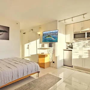 Waikiki Cozy No Fee 公寓式酒店
