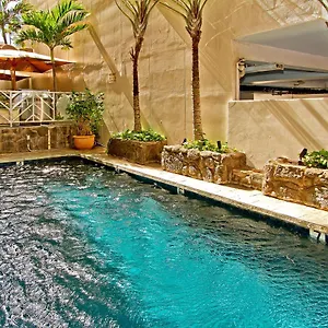 Otel The Equus 3*