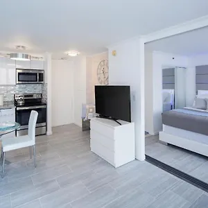 Waikiki Banyan Modern One Bedroom Free Parking Aparthotel Honolulu