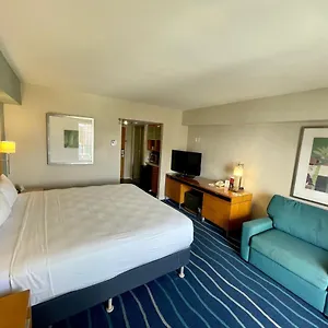 Ala Moana 31st Floor *