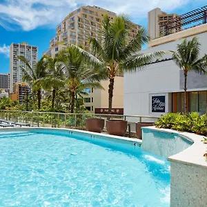 Hilton Garden Waikiki 3*